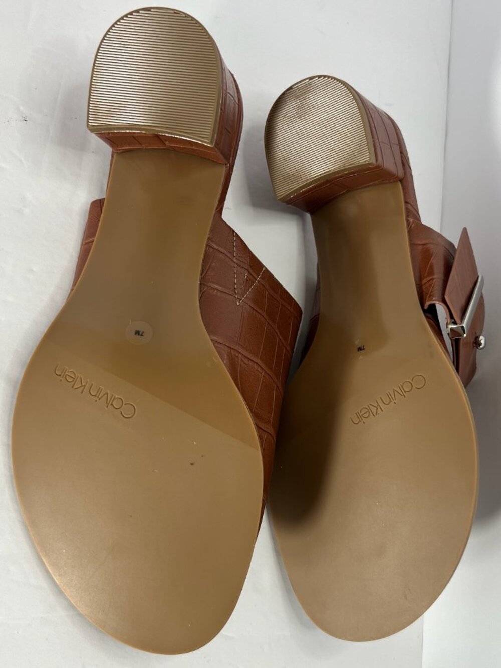 NWOT Calvin Klein Brown Daria Croc Toe Loop Buckle Block Heel Sandal size 7 - Picture 9 of 13
